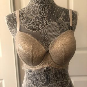Victoria Secrets Dream Angels Silver Bra Size 38D